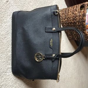 Long strap henri bendel purse